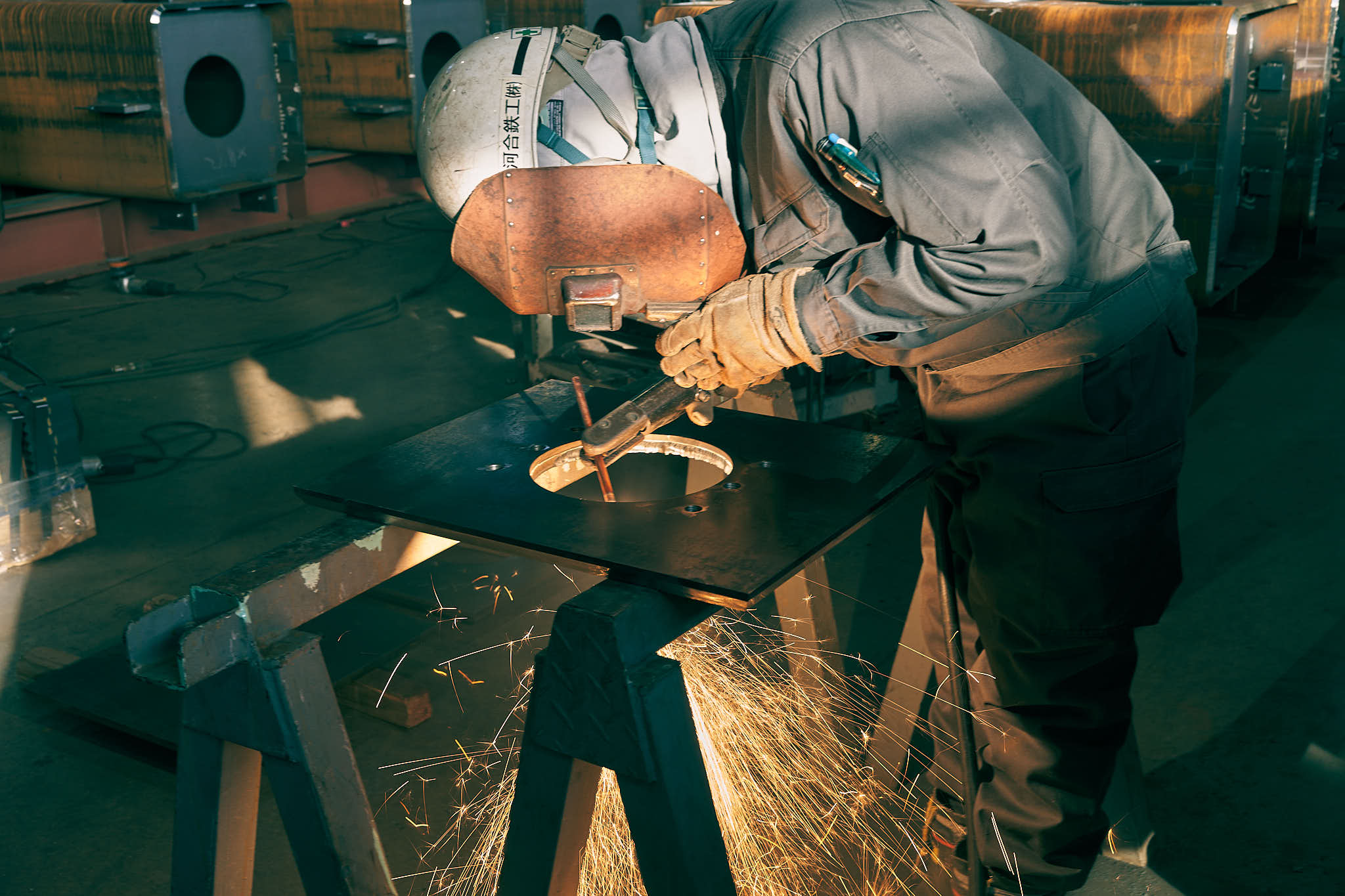 アークエアガウジング　開先加工